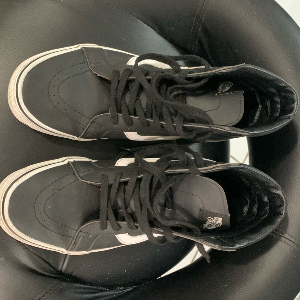 SK8 Hi Reissue Classic Tumble Black Size 11 Women/9.5Men